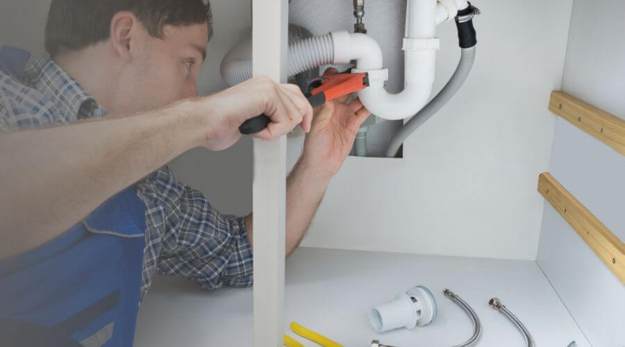Expert burst pipe repair services in Kilgore, NE